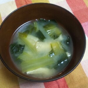 小松菜と油揚げの味噌汁